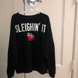 HANES unisex black holiday crew neck